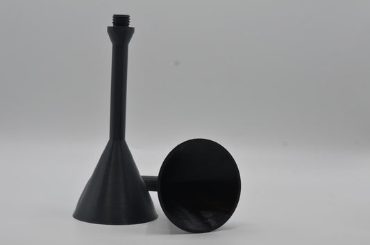 Flexible motor oil spout for Go karts